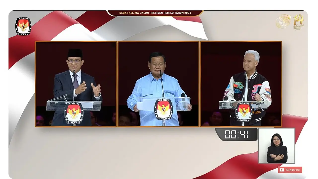Calon Presiden (Capres) nomor urut 01 Anies Baswedan, Capres nomor urut 02 Prabowo Subianto, dan Capres nomor urut 03 Ganjar Pranowo saat debat Pilpres 2024 terakhir yang digelar Minggu (4/2/2024) di JCC.