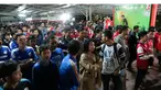 Nonton bareng Liputan6.com bersama suporter Arsenal dan Chelsea berlangsung meriah. 