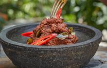 8 Makanan Pelengkap Ketupat yang Selalu Jadi Favorit di Momen Lebaran