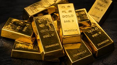 Warga RI Simpan Emas 1.800 Ton, Setara Separuh Cadangan Nasional