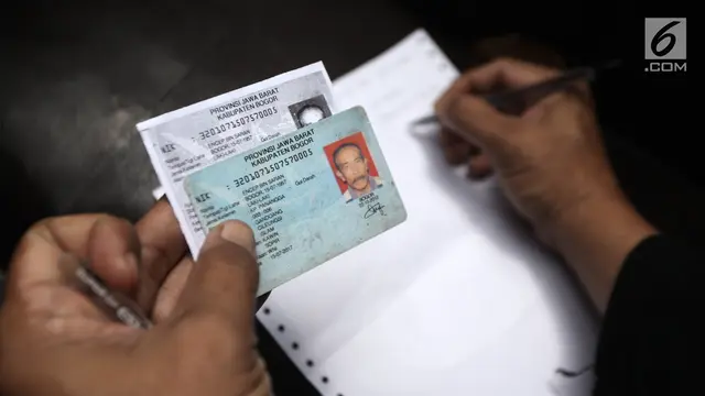 Pendataan Penarik Becak di Flyover Bandengan