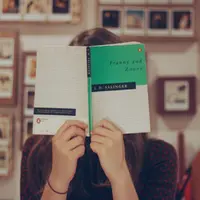 Daripada kamu tergoda hal yang bisa membatalkan puasa, lebih baik baca buku-buku berikut.