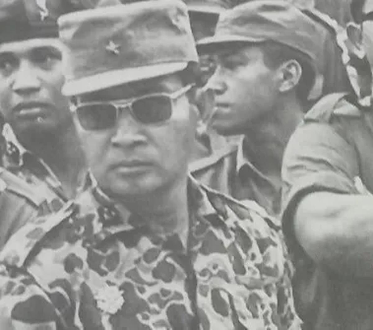 Gambar itu memperkuat argumen jika internet memiliki peran dalam melengserkan Presiden Soeharto.