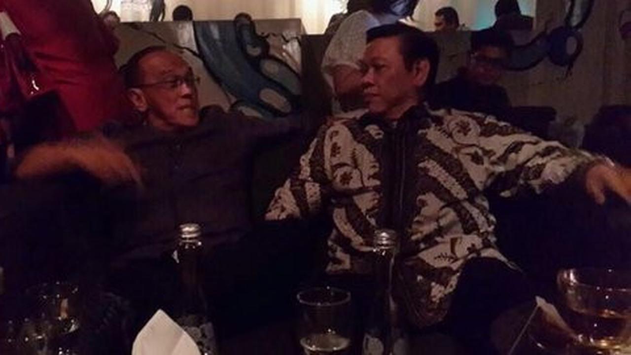 Dimenangkan MA, Ical akan rangkul kubu Agung Laksono