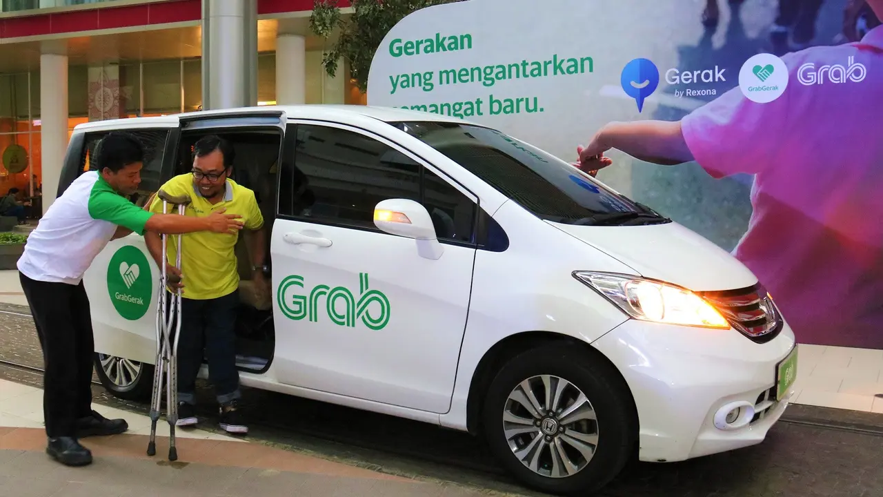 [Bintang] Peduli dengan Penyandang Disabilitas, Grab dengan Produk Deodoran Ini Aplikasikan Layanan GrabGerak