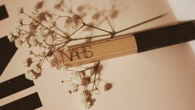 6 Trik Makeup MUA Hollywood untuk Samarkan Mata Lelah