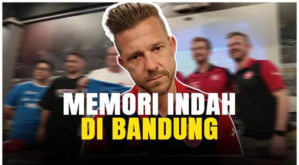 Mantan pemain Persib Bandung, Robbie Gaspar, kembali ke Kota Kembang! Kali ini, ia datang membawa tim Australia, Western Sydney Wanderers, dalam rangkaian tur pramusim mereka di Indonesia.