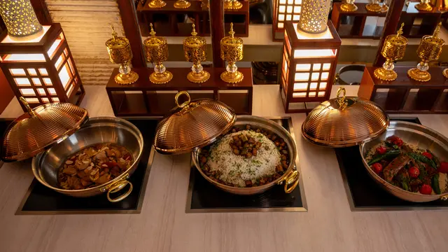 Beragam Kuliner Dihadirkan melalui Edisi Luminous Blossoms