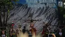 Visualisasi jalan salib di gereja ST. Fransiskus Asisi Paroki Tebet, Jakarta,Jumat (19/4).  Visualisasi tersebut diadakan untuk menambah keimanan umat Katolik yang mengikuti ibadah Jumat Agung dalam rangkaian peringatan Paskah. (merdeka.com/Imam Buhori)