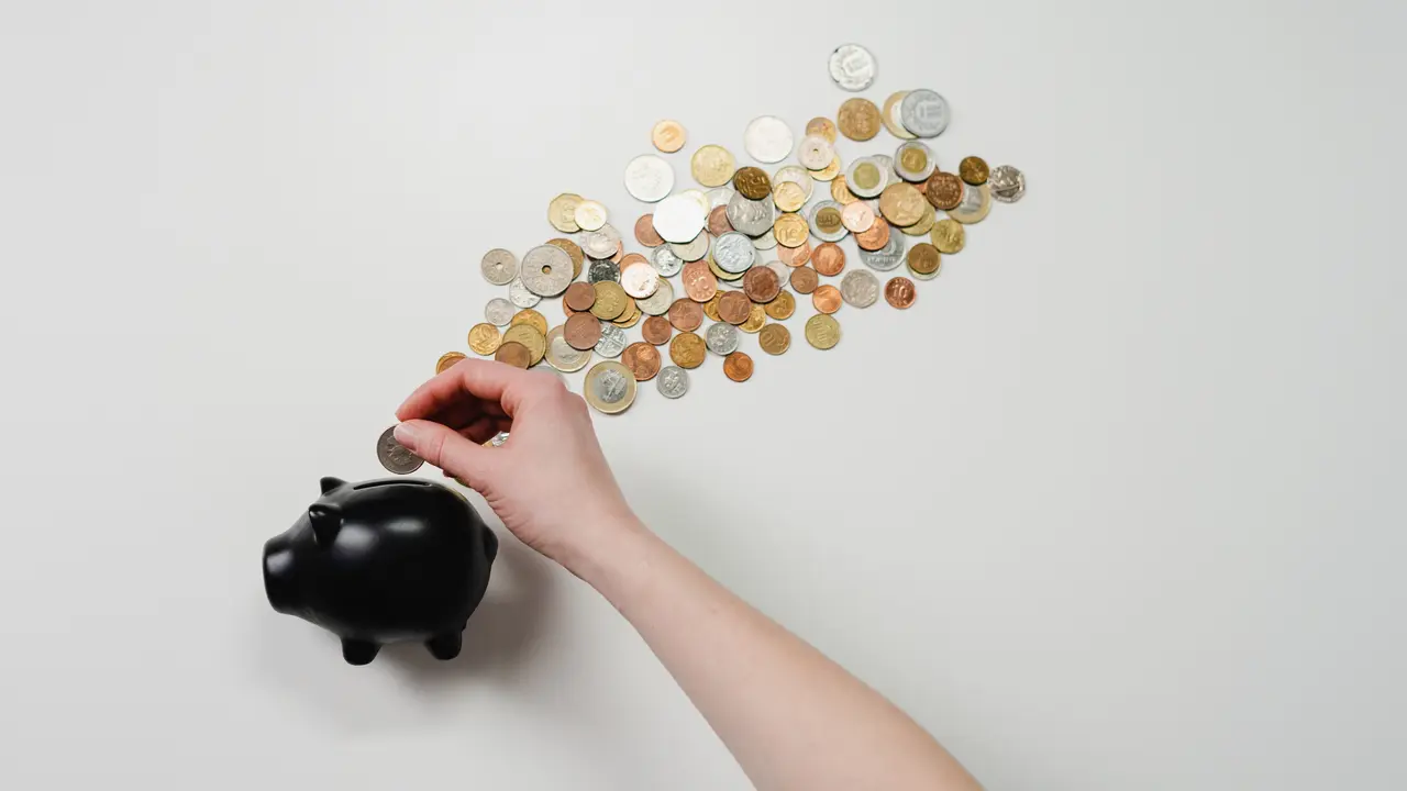 Finansial