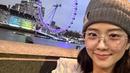Foto terbaru Jisoo dengan mengenakan kaca mata itu membuat sang idol tampak cantik menggemaskan. (FOTO: instagram.com/sooyaaa__/)
