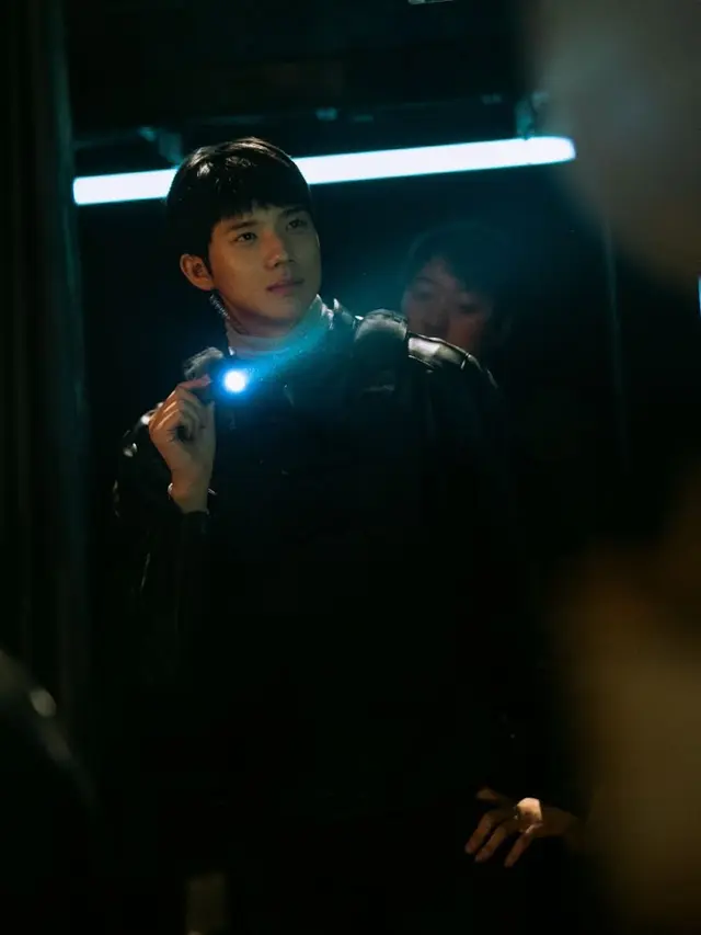 Aktor Moon Sang Min di serial "My Name". (Foto: Netflix)