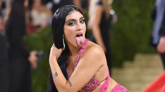 Putri Madonna Pamer Bulu Ketiak di Met Gala 2021