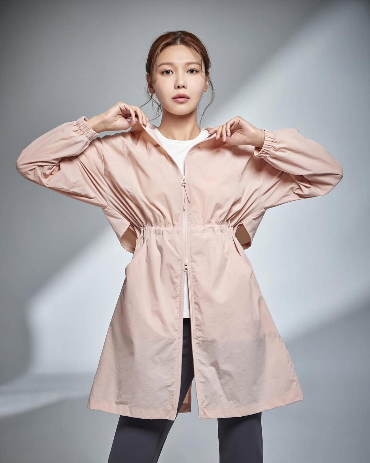 Potret Cantik Soo Young, Eks Member SNSD yang Bikin Fedi Nuril Kepincut