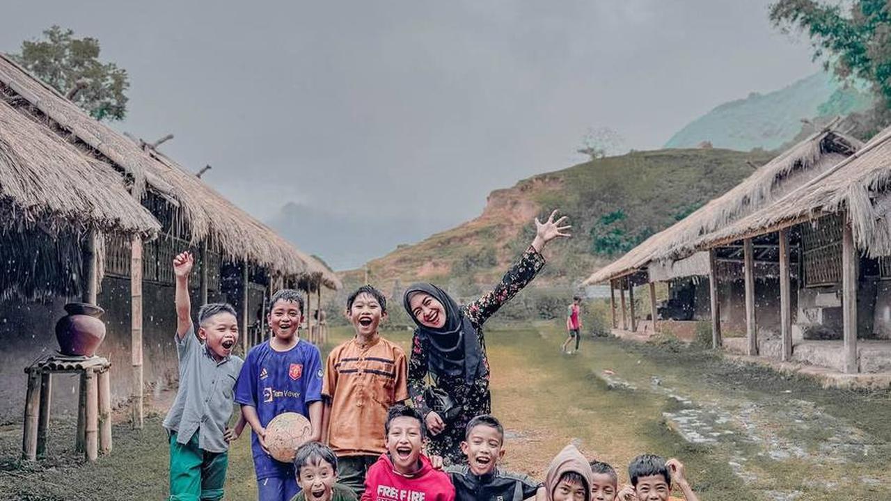 Deretan Momen Ria Ricis Seru Liburan,Tersenyum Lebar dan Asyik Jadi Mermaid Ditengah Isu Gugatan Cerai