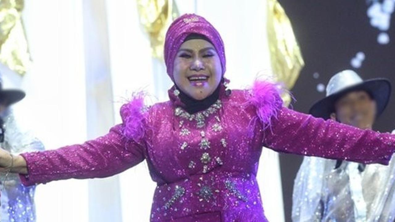 Keluarga Selalu Jadi Prioritas Utama, Elvi Sukaesih: Aku Sedih Kalau Anak-Anak Dicela