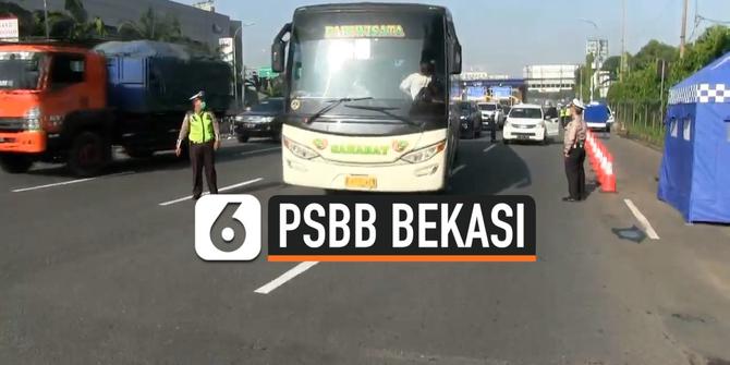 VIDEO: PSBB Bekasi, Petugas Tegur Pengendara Tanpa Masker