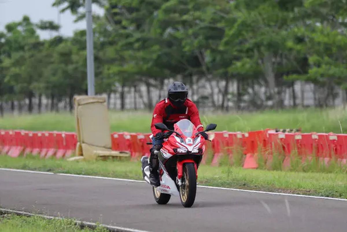 Harga Honda CBR250RR Terbaru Mei 2025, Lengkap dengan Fitur Unggulannya