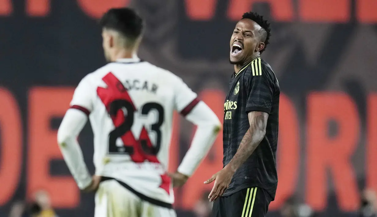 Hasil ini membuat Real Madrid akhirnya menelan kekalahan perdana di Liga Spanyol 2022/2023. (AP/Manu Fernandez)