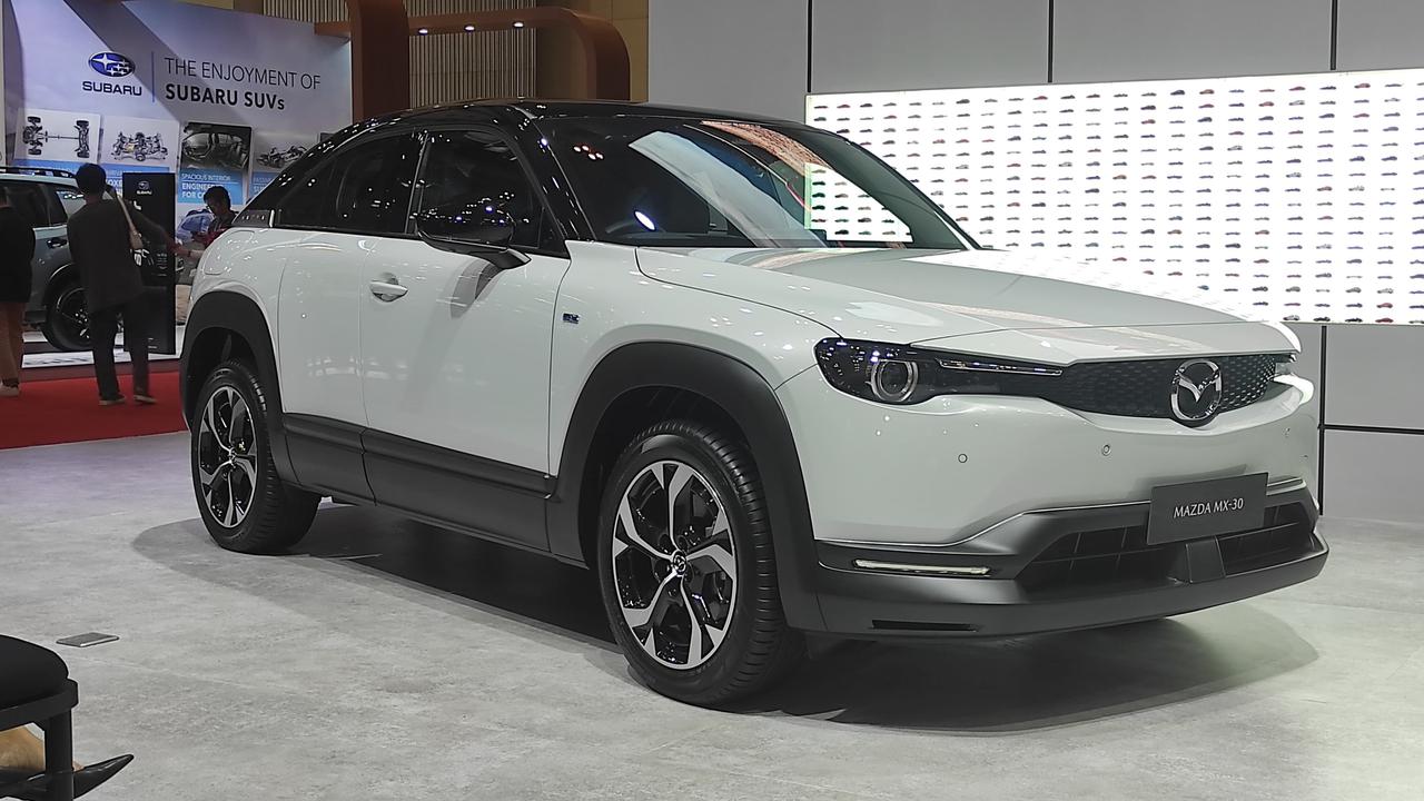 Mazda Hadirkan MX-30 di GJAW 2024, Ini Program Menarik yang Ditawarkan