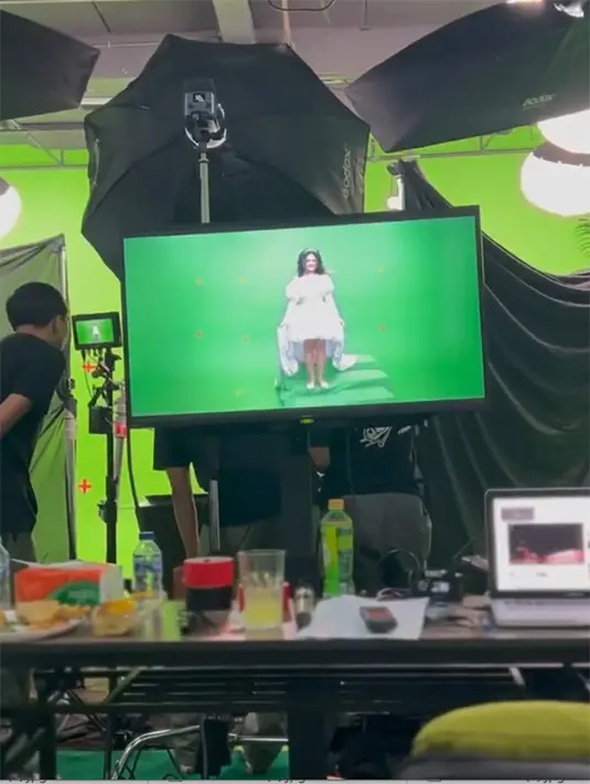 [Instagram/krisdayantilemos]