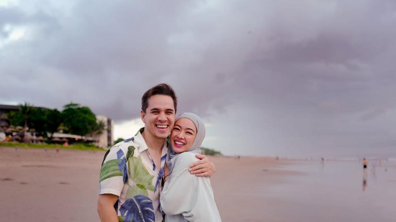 Potret Si Raja Sinetron Rionaldo Stockhorst Bersama Istri, Tetap Harmonis dan Jauh dari Gosip