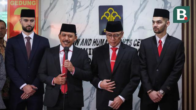 Pengambilan Sumpah Janji Setia Pewarganegaraan Jordi Amat dan Sandy Walsh