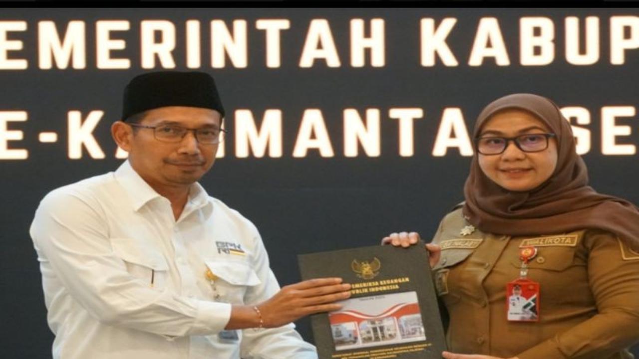 Wali Kota Banjarbaru Tegaskan Komitmen Perkuat Pelayanan Publik Melalui Tindak Lanjut Rekomendasi BPK