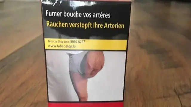 Bungkus rokok yang menampilkan kaki diamputasi (Tangkapan layar france bleu)