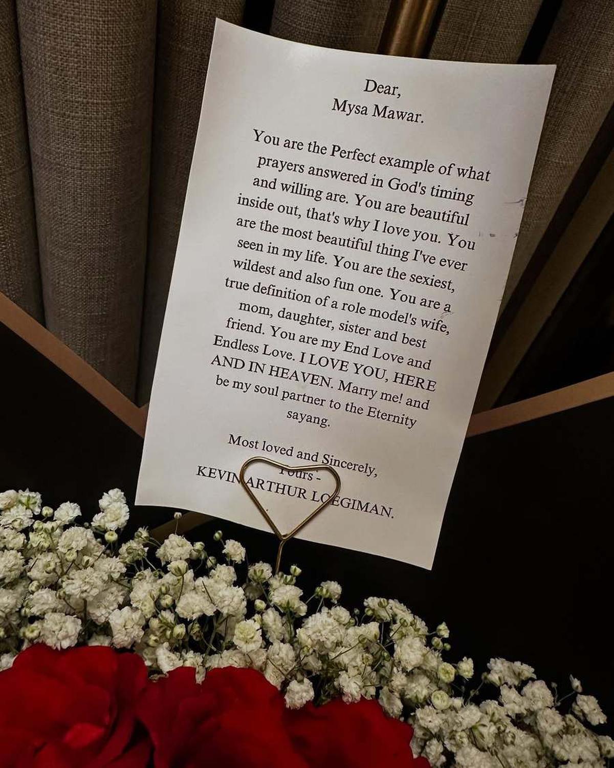 7 Potret Mawar AFI Dilamar Kekasih Lewat Dinner Romantis & Ucapan Penuh Cinta, Bahagia Banget