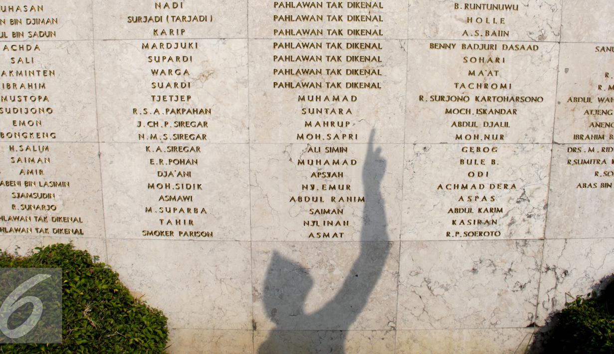 Jelang Hari Veteran Mantan Pejuang Ziarah Ke Tmp Kalibata Foto Liputan6 Com