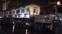 [VIDEO] 20 Gerbong Bekas untuk KRL Tiba di Tanjung Priok