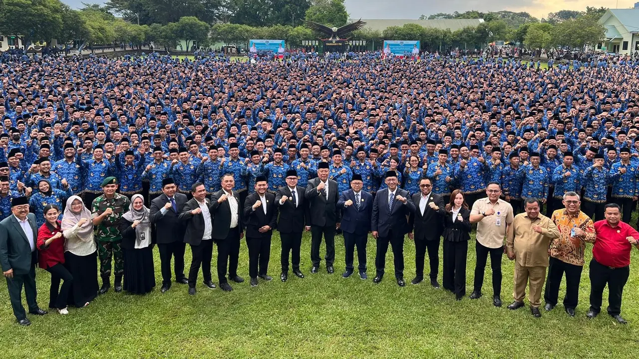 pelantikan PPPK di Lapangan Batalyon Arhanud 1/Rajawali, Tangsel, Senin (30/6/2025).