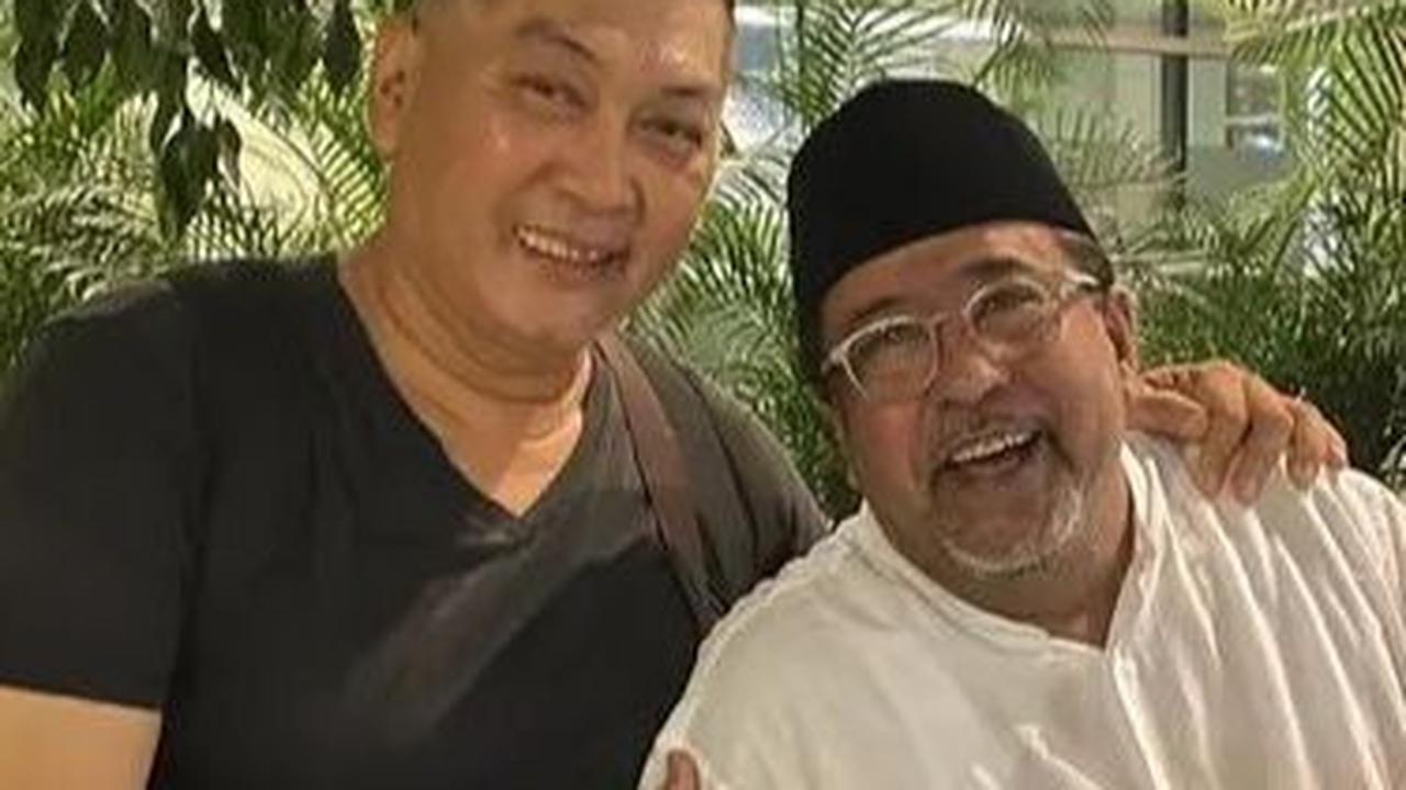 Dalam unggahannya di instagram, ia juga sempat mengunggah potretnya bersama aktor Rano Karno.