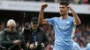 Rodri telah menjadi bagian integral dari Man City sejak kedatangannya pada 2019. Sebagai gelandang bertahan, ia mampu mempertahankan bentuk timnya, mengubah permainan ke sayap, dan membawa bola ke depan selama serangan balik. Tingkat kerjanya juga salah satu yang terbaik di liga. (AFP/Ian Kington)