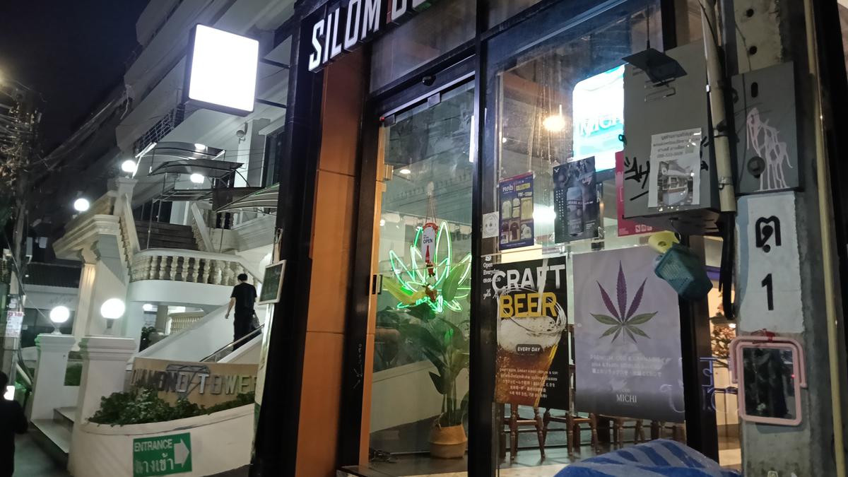 Laporan Liputan6.com dari Bangkok: Mengunjungi Kafe Ganja, 96% Pengunjung Turis Asing