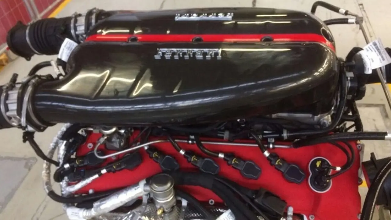 Mesin Ferrari LaFerrari