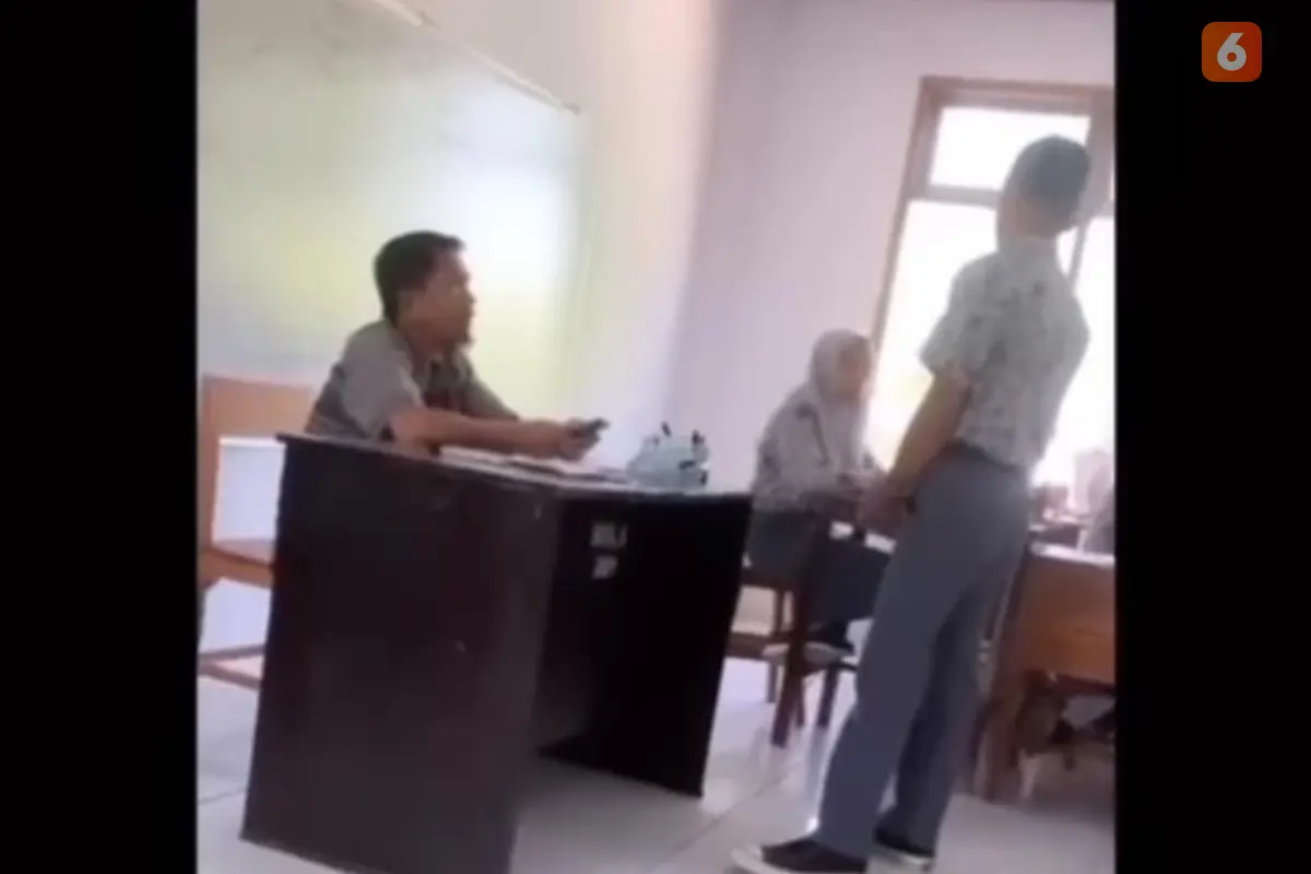 Viral Guru SMAN 3 Takalar hina profesi petani orangtua siswa (Liputan6.com/Istimewa)