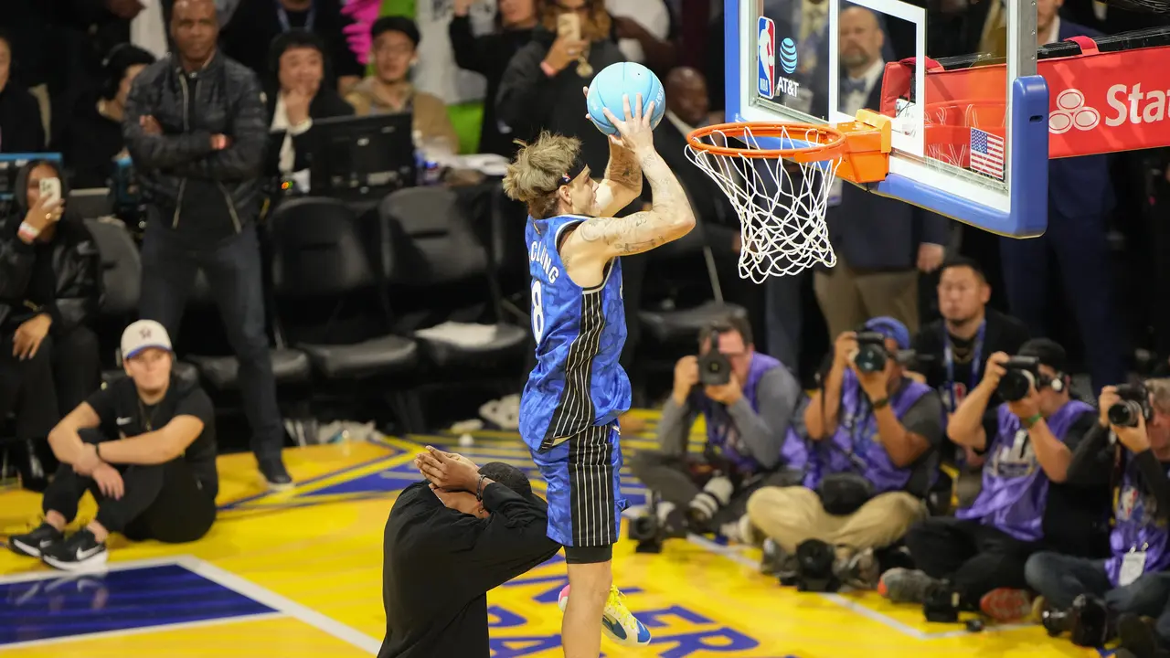 Mac McClung juara kontes slam dunk NBA All-Star 2025