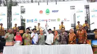 Pekan Kerajinan Jabar (PKJB) 2019 di jalan Diponegoro, Kota Bandung.