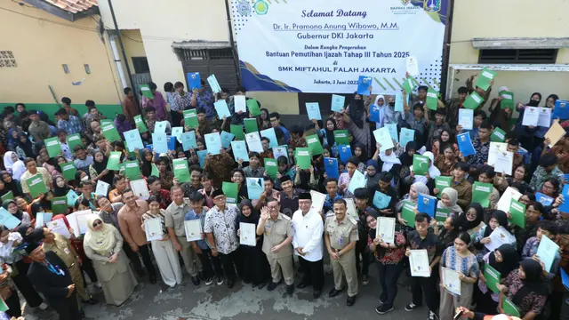 Pemprov DKI Targetkan Pemutihan 6.652 Ijazah