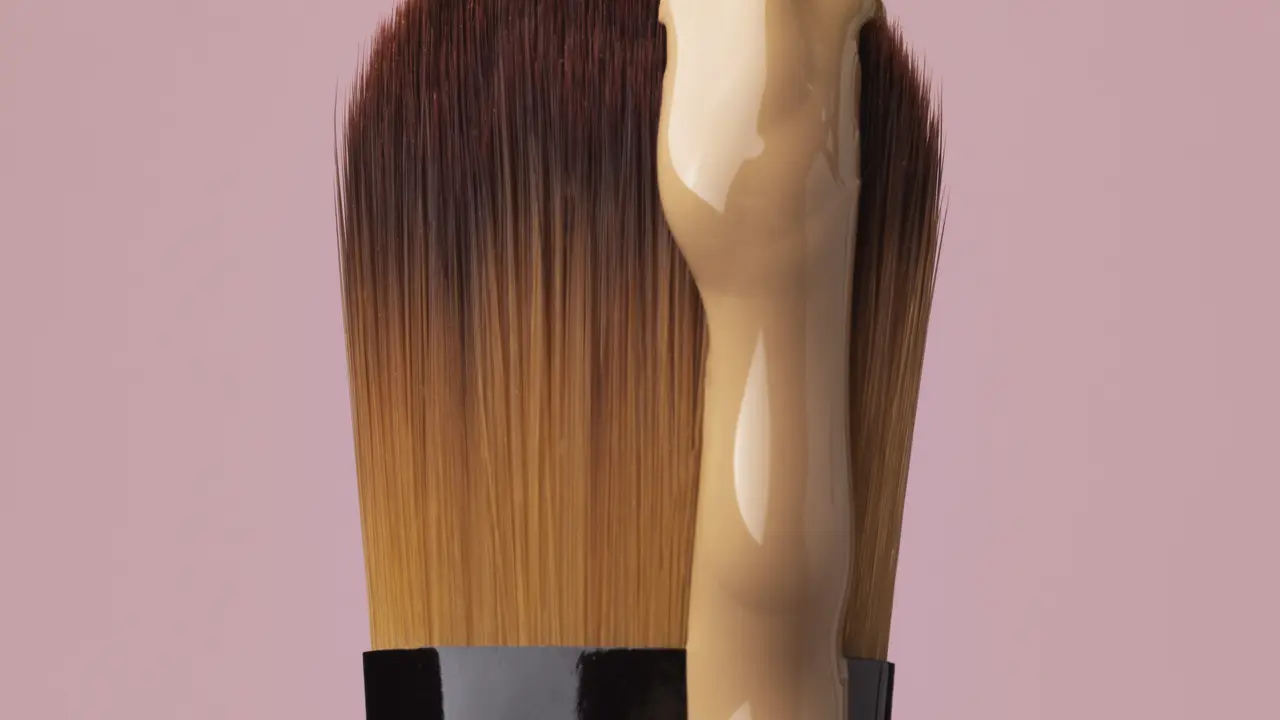 Ilustrasi Brush Foundation