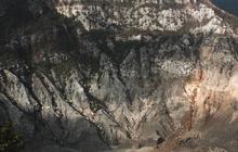 Aktivitas Gempa Gunung Tangkuban Parahu Meningkat Capai 134 kali
