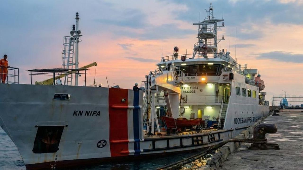 Kantor Navigasi Kupang Sigap Salurkan Distribusi BBM Rote Ndao di Tengah Cuaca Ekstrem