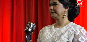 Alasan Memes anggap sempurna dinamika musik 90an.