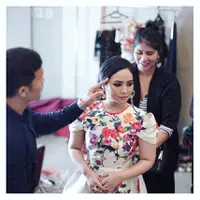 Penampilan para Fashion Stylist Indonesia yang gak kalah kecenya. (Image: astecat/instagram)