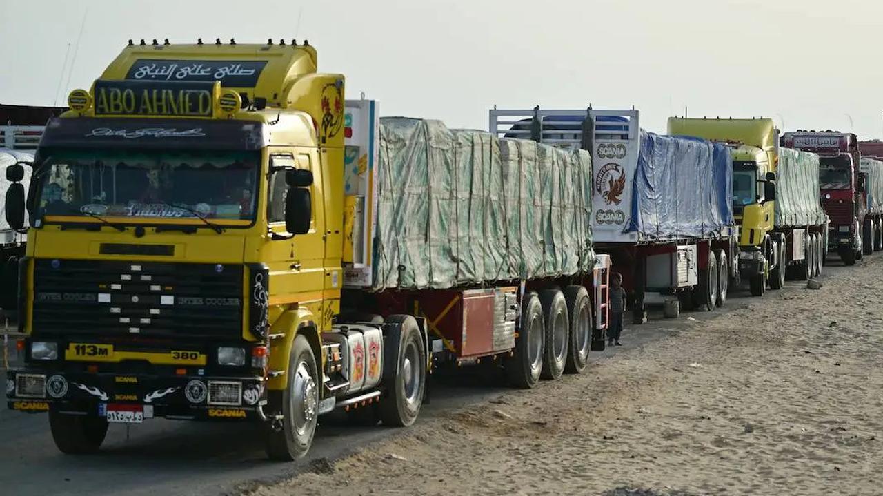 Selama Satu Tahun Genosida, Israel Larang Masuk Lebih dari 250.000 Truk Bantuan ke Gaza