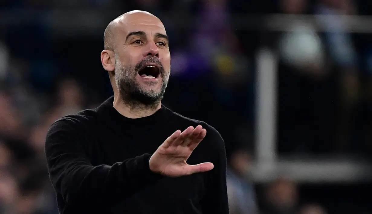 Pep Guardiola (27 juta euro) - Guardiola sukses membawa Man City merengkuh tujuh titel juara dalam tiga musim terakhir. Pelatih terbaik di dunia ini mendapatkan bayaran 27 juta euro oleh Manchester City. (AFP/Javier Soriano)