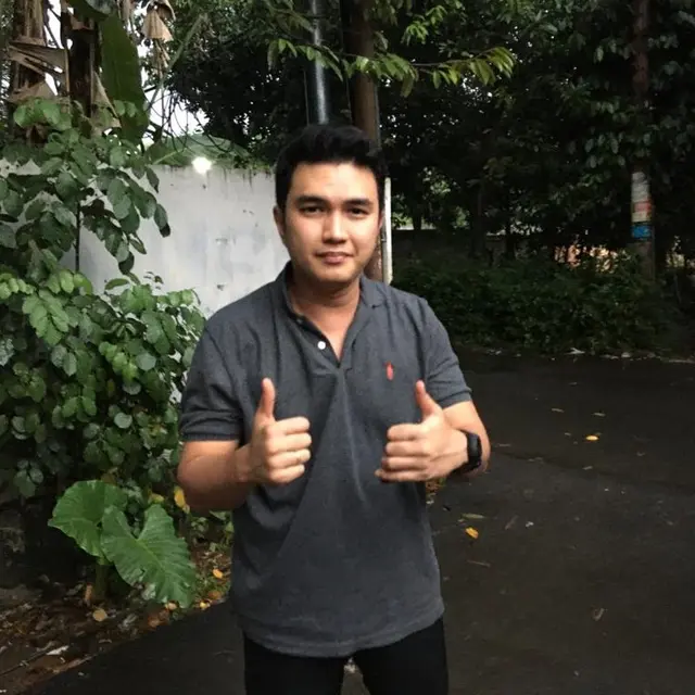 Aldi Taher (ist/ Munady Widjaja)