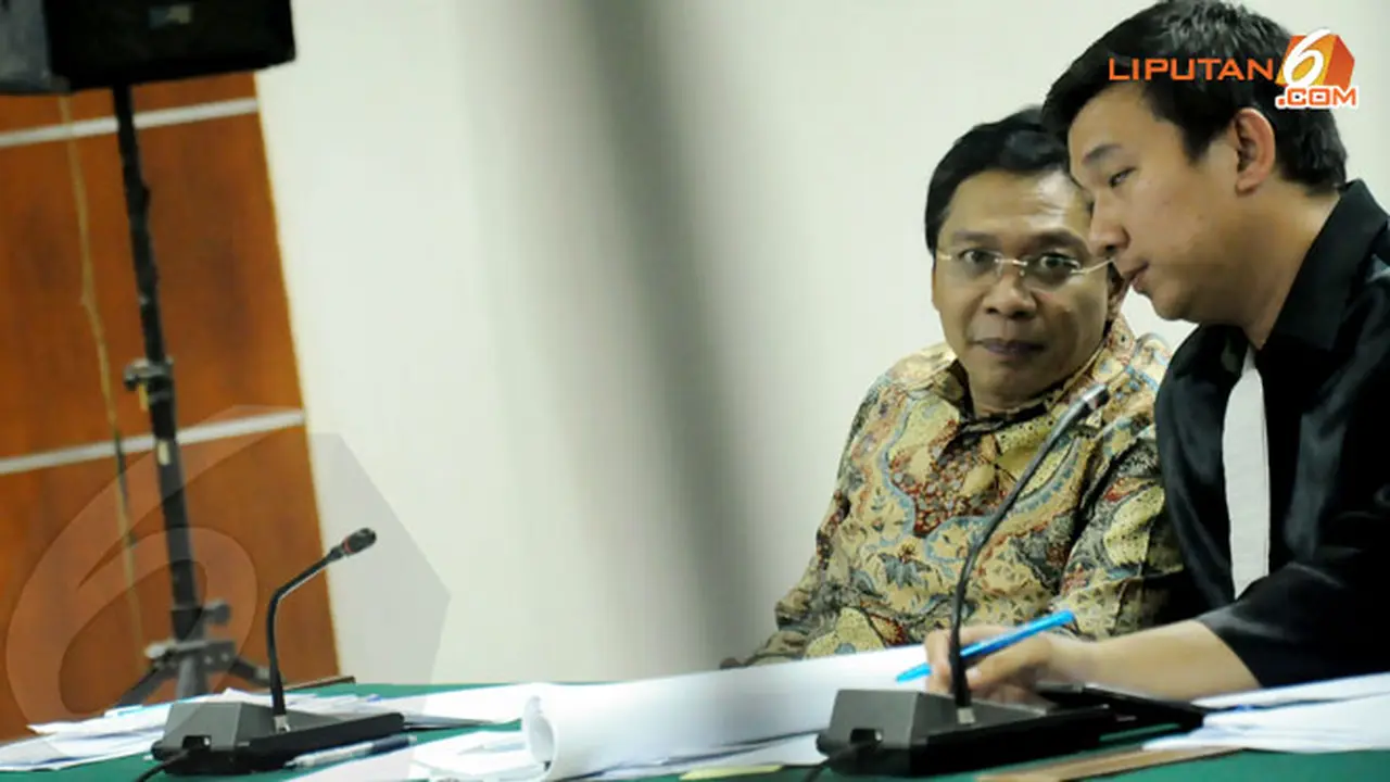 6-sidang-fathanah-digelar-130916c.jpg